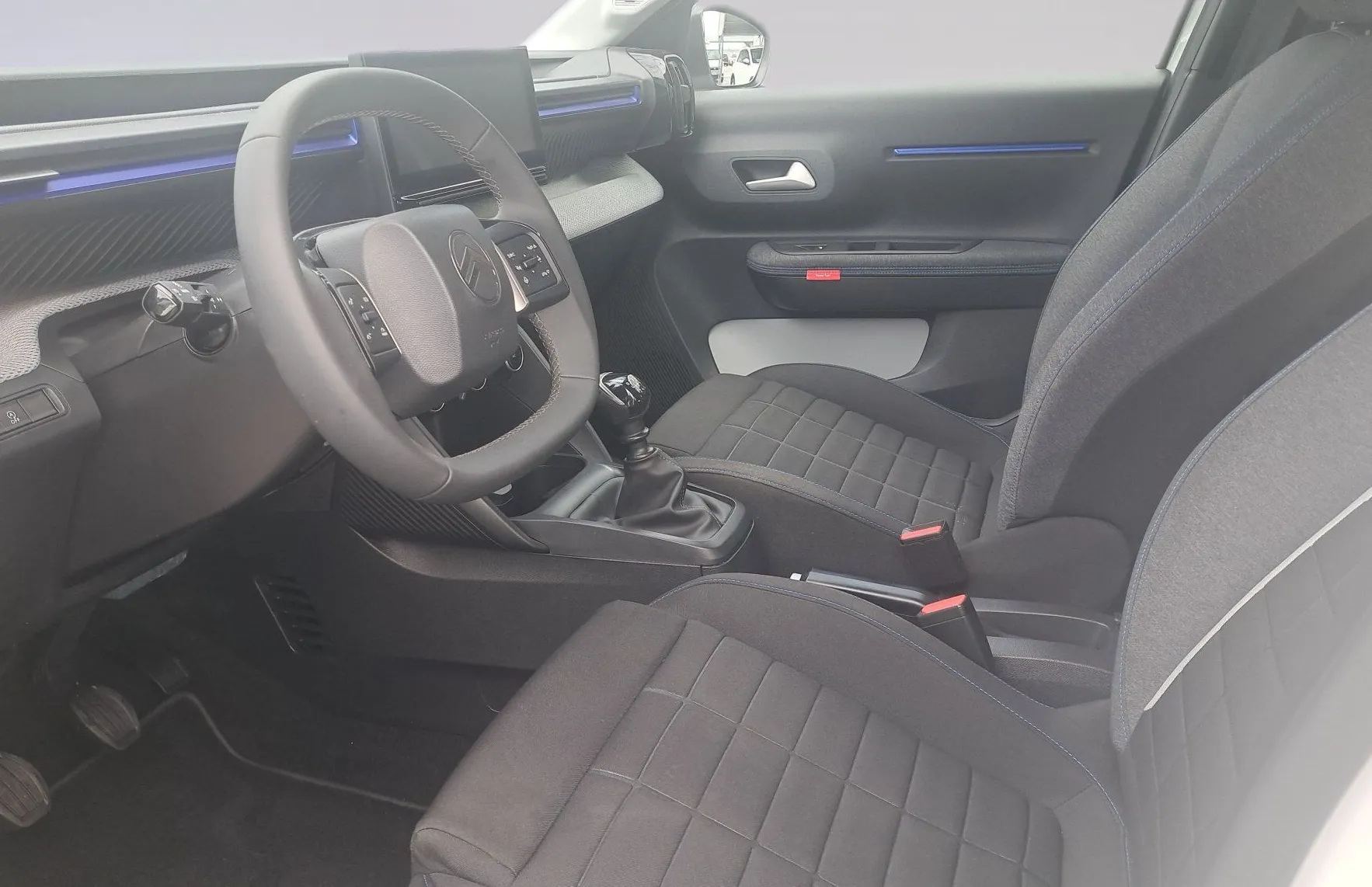 Zunanja slika - Citroën C3 - 1.2 Turbo 100 Plus - 7