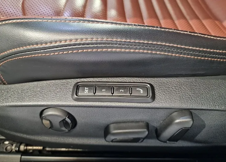 Zunanja slika - VW Passat - Variant 2.0 TDI SCR DSG Elegance - 10