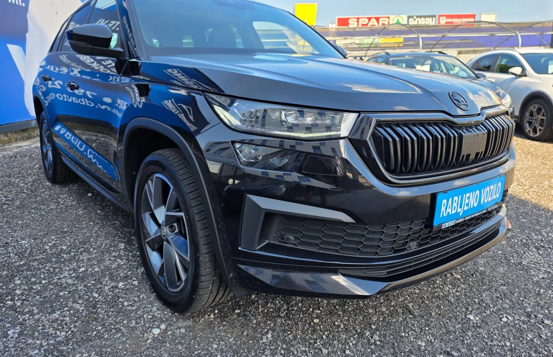 Zunanja slika - Škoda Kodiaq - 2.0 TDI Sportline DSG.PANO.WEBASTO.MATRIX.MEMORY - 2