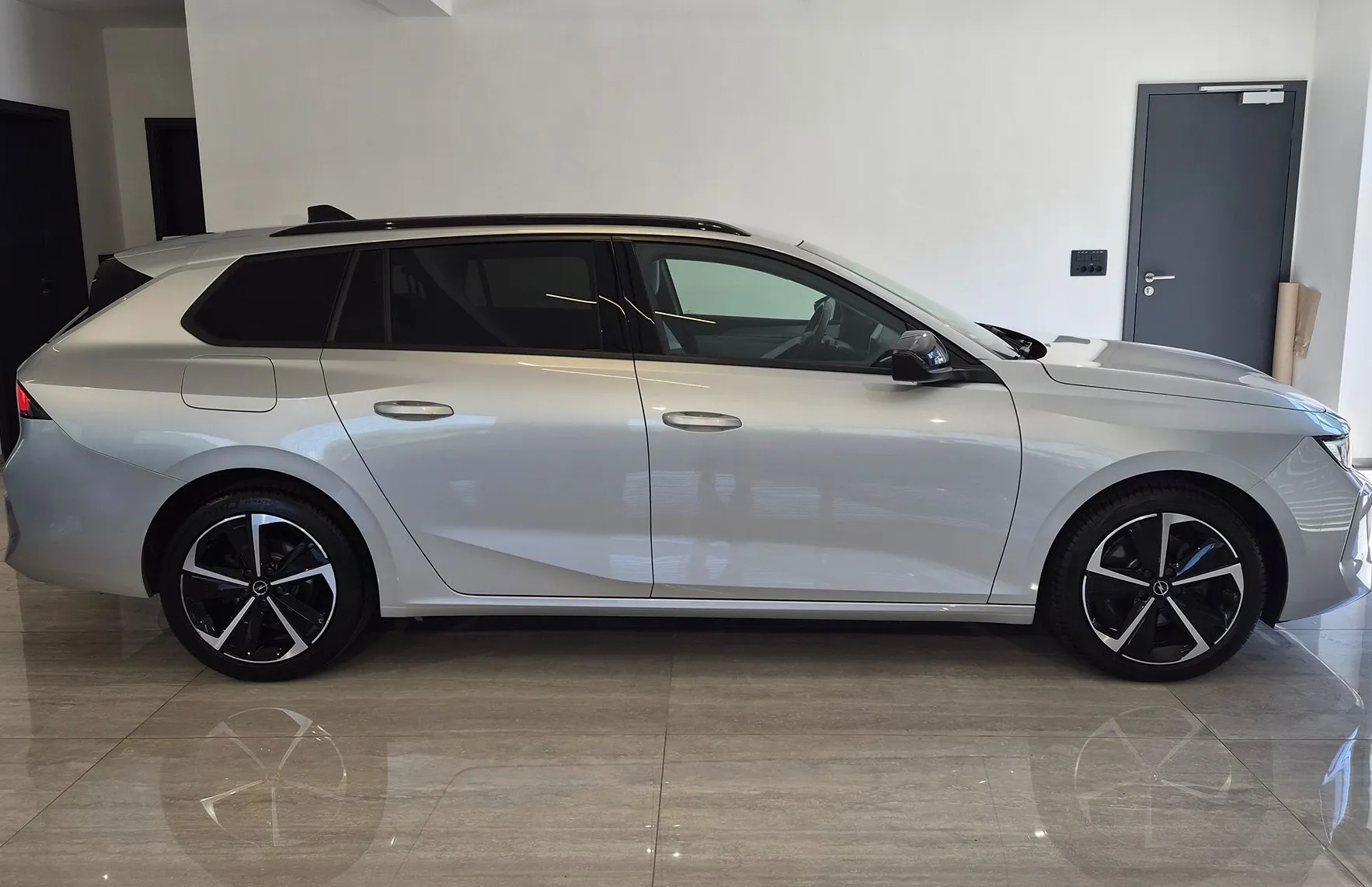 Zunanja slika - Opel Astra - Sports Tourer 1.5 CDTI ELEGANCE|VIRTUAL|KAMERA|DAB - 2