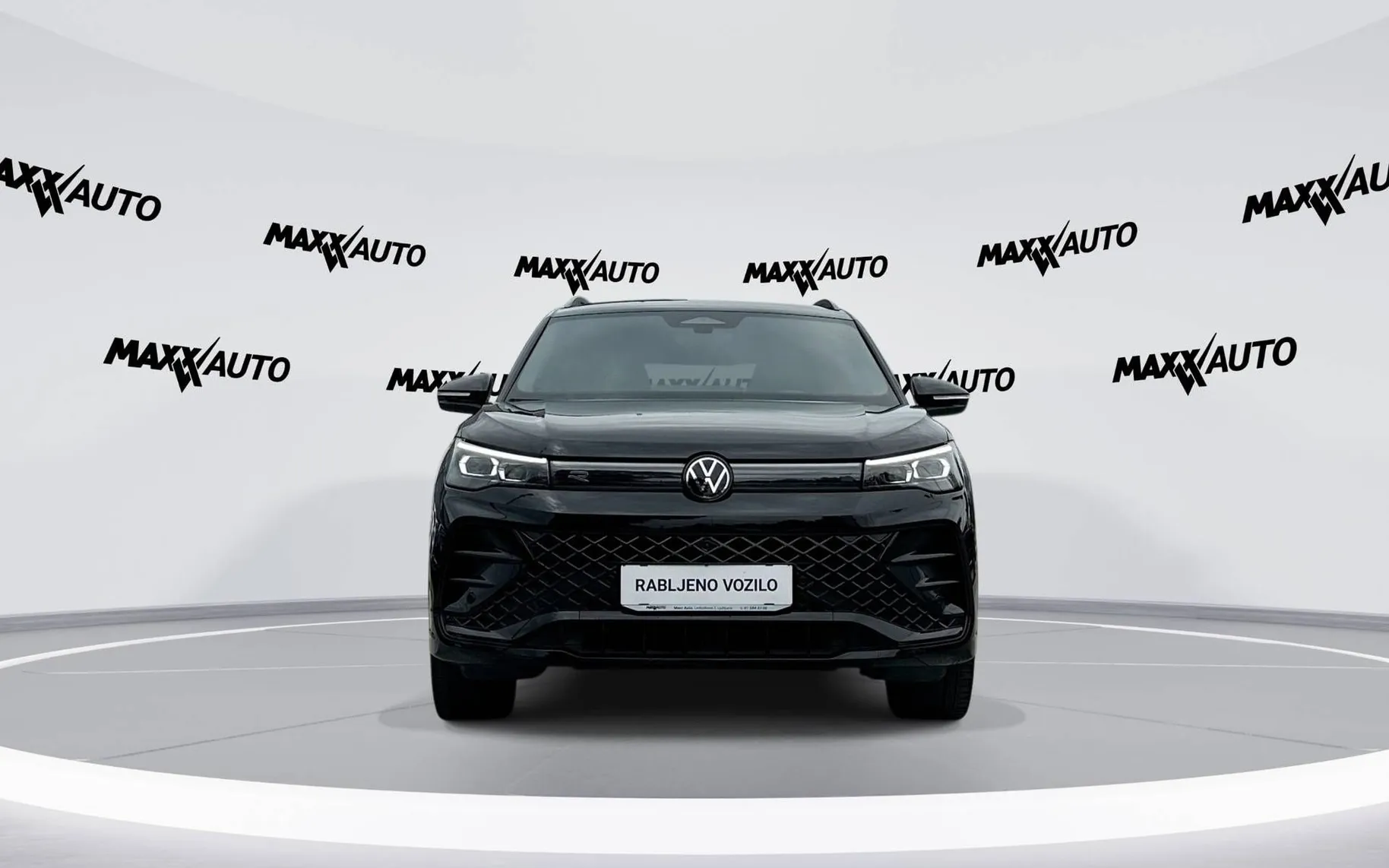 Zunanja slika - VW Tiguan - 4motion 2.0 TDI BMT R-Line DSG - 2