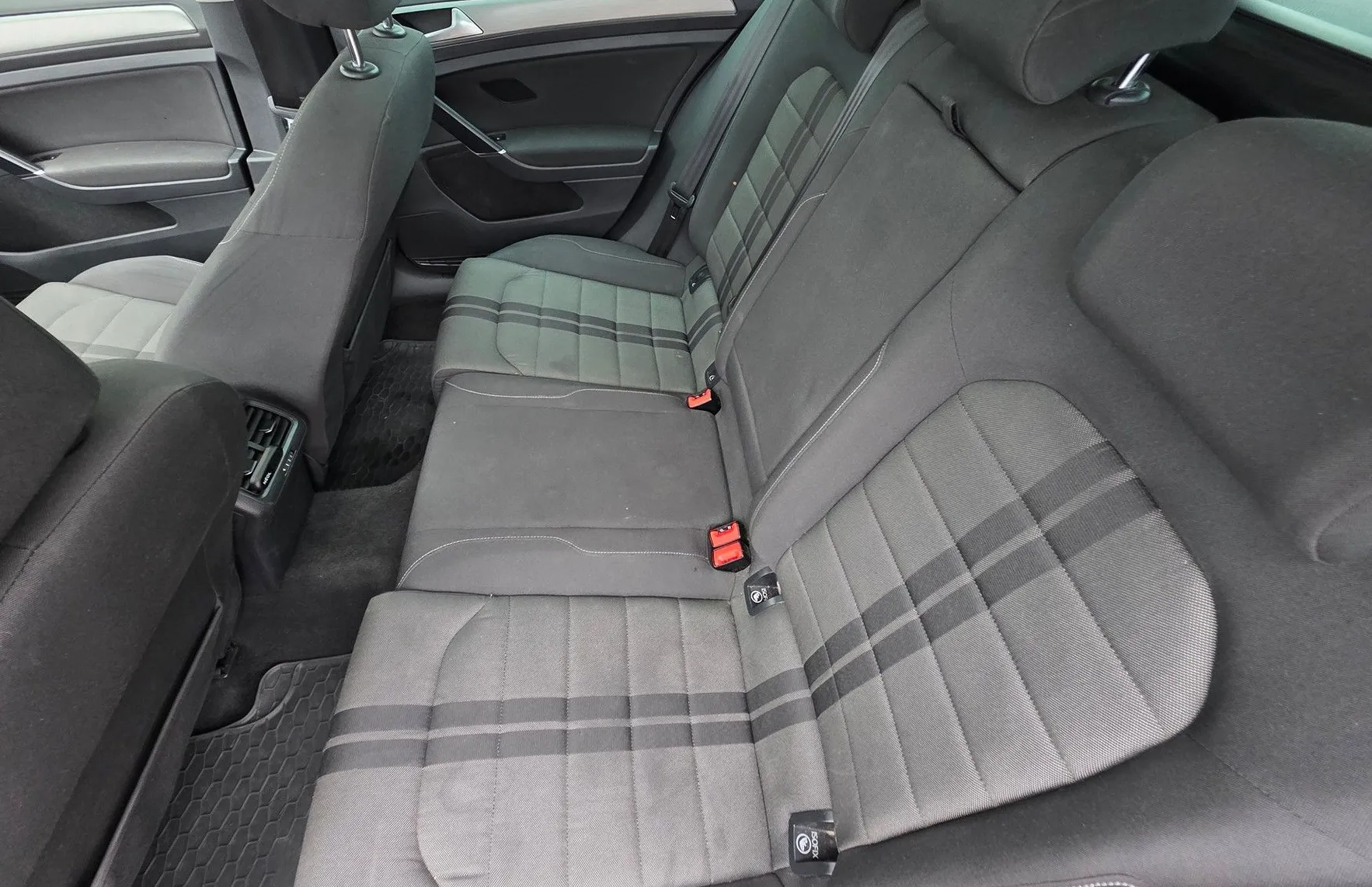 Zunanja slika - Volkswagen Golf - Variant 2.0TDI BMT R-LINE BI-XENON-PANORAMA-NAVI-GRETJE SŽ - 13