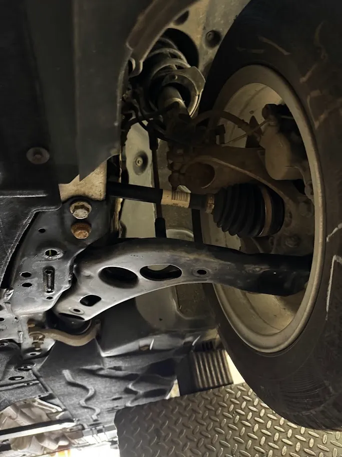 Motor in tehnologija - BMW Serija 2 - 216d Active Tourer - 11