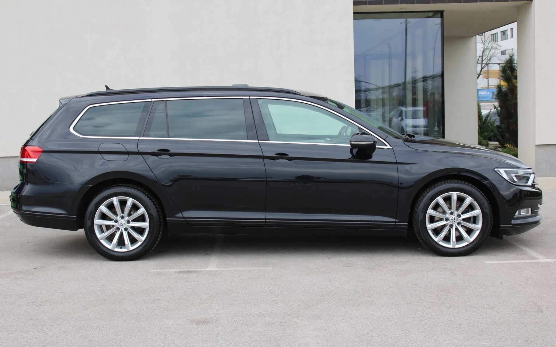 Zunanja slika - Volkswagen Passat - Variant 2.0 TDI BMT Comfortline 110kW TEMPO KLJUKA NAVI - 6