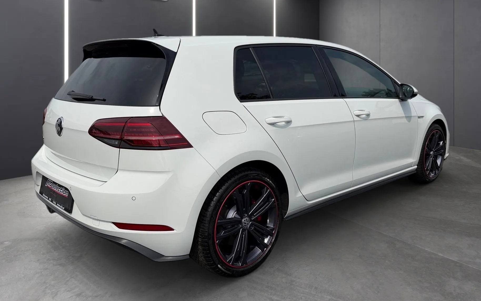 Zunanja slika - Volkswagen Golf - GTD 2.0 TDI DSG-ACC-LED-Vl.kljuka-Dynaudio-Kamera. - 3