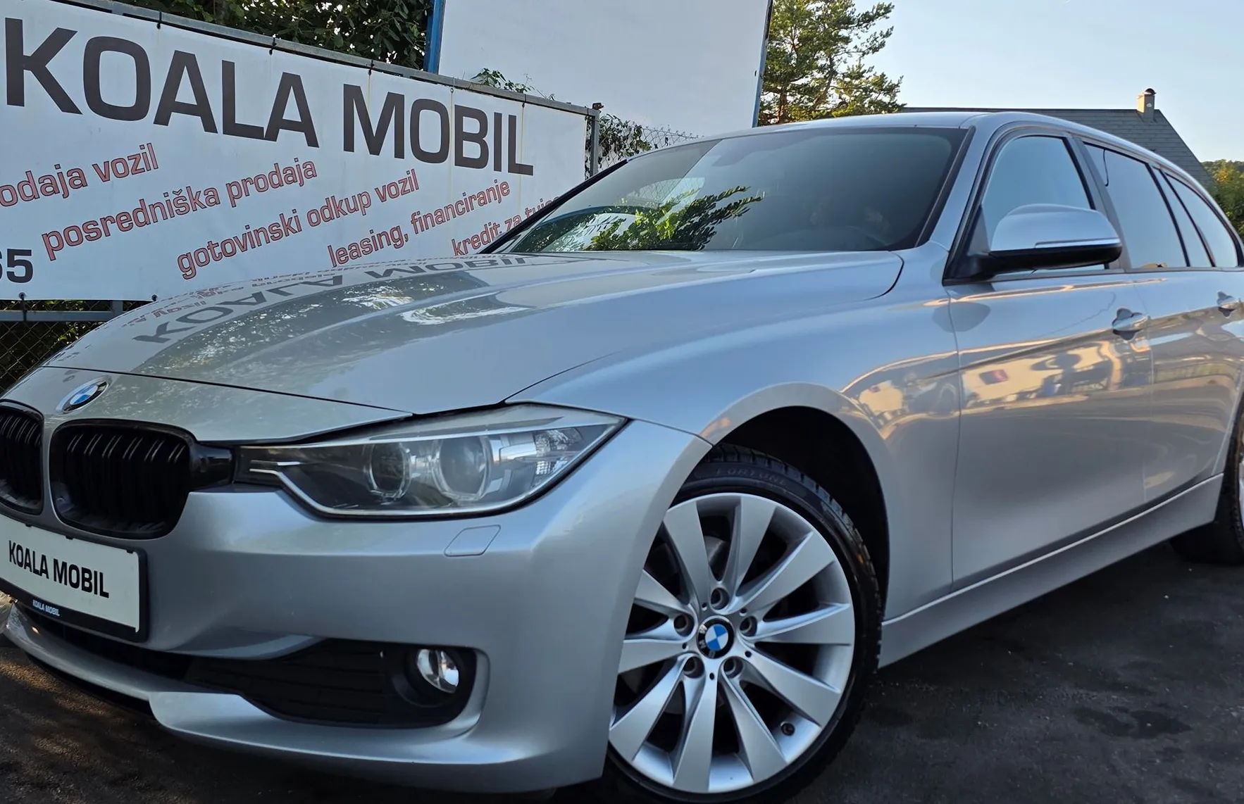 Zunanja slika - BMW Serija 3 - Touring: 318D TOURING BI-XENON-AVTOMATIK-NAVI-ALU - 1