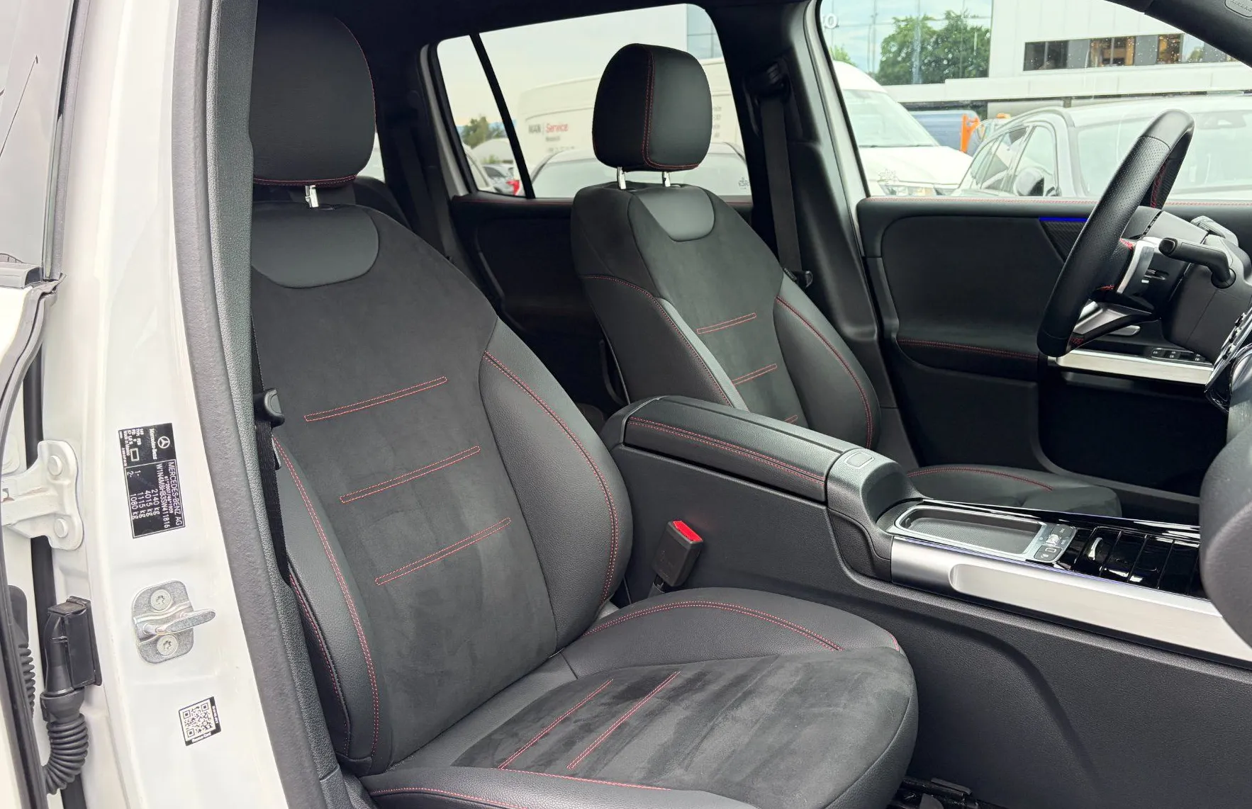 Zunanja slika - Mercedes-Benz GLB-Razred - GLB 200 AMG Line Avt. - 9
