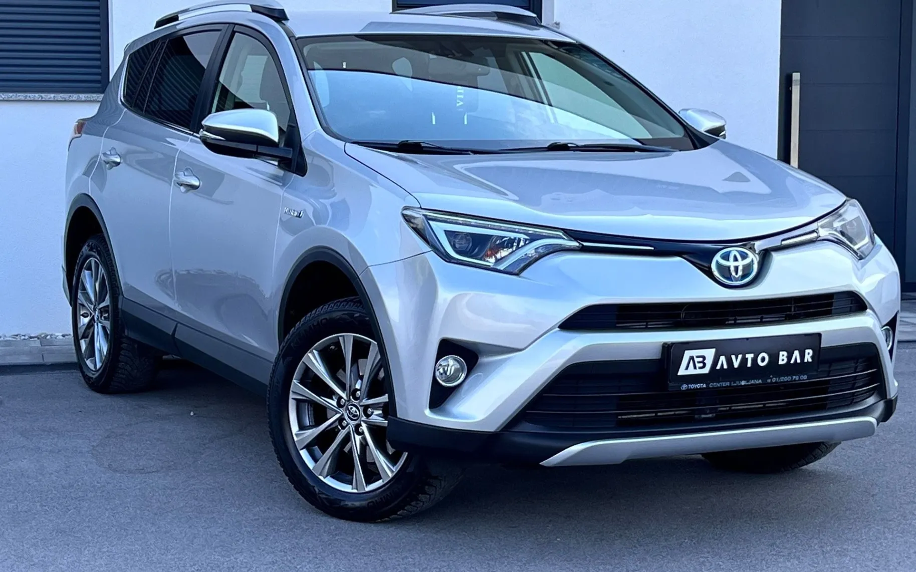Zunanja slika - Toyota RAV4 - Hybrid 2.5-SLO-NAVI-LED+R.KAMERA+KLJUKA - 3