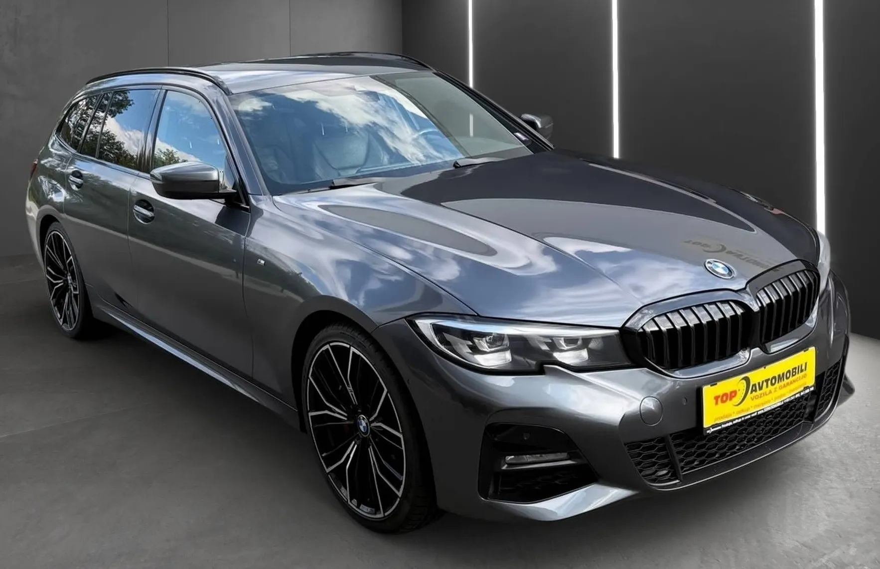 Zunanja slika - BMW Serija 3 - Touring: 330E M-PAKET FULL LED NAVI TEMP VIRTUAL KAMERA - 9