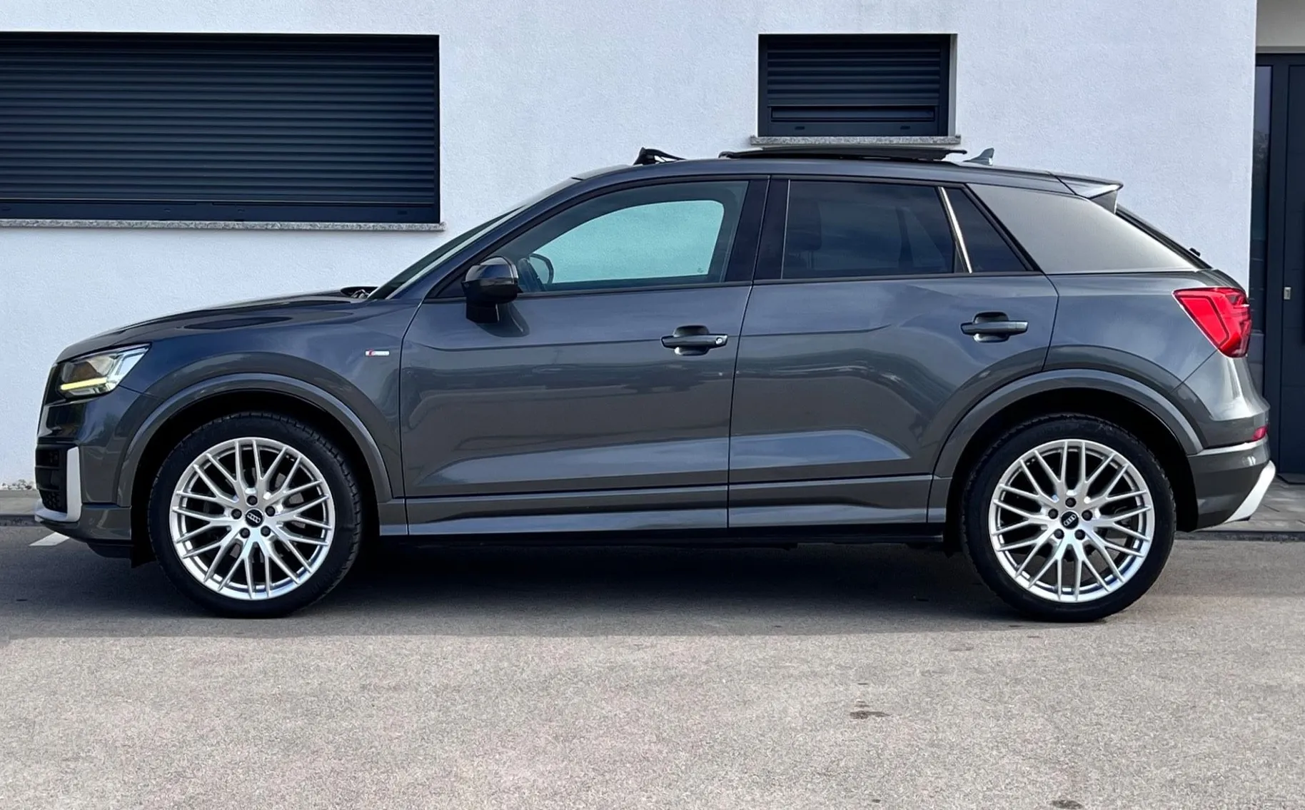 Zunanja slika - Audi Q2 - 1.4 TFSI+Sport+S tronic+BQO+PANORAMA+S LINE+F1 - 4