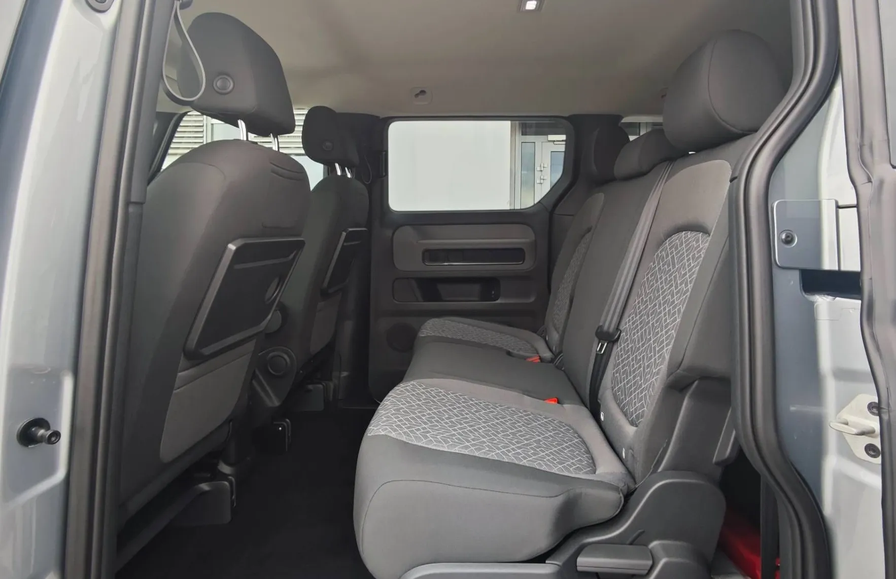 Zunanja slika - Volkswagen ID.Buzz - Limited|AKCIJA|CENA Z UPOŠTEVANO SUB IN DDV 31550€ - 12