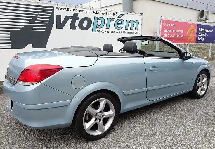 Zunanja slika - Opel Astra - TwinTop 1.8 16V ODLIČNA SAMO 74.900KM FINANCIRANJE - 3