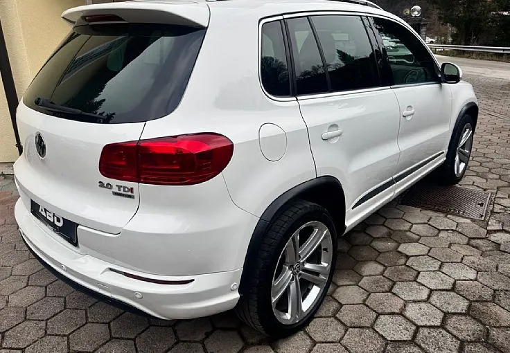 Zunanja slika - Volkswagen Tiguan - 2.0 TDI 4X4 DSG R-LINE 1.LASTNIK ALU18 XENON LED - 4