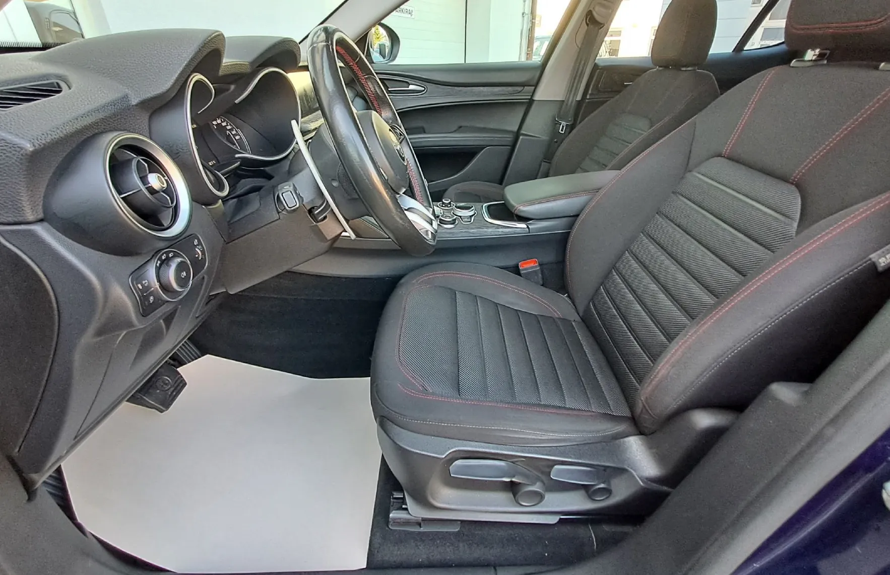 Zunanja slika - Alfa Romeo Stelvio - 2.2 Diesel  Avt .ROSSO EDIZIONE - 6