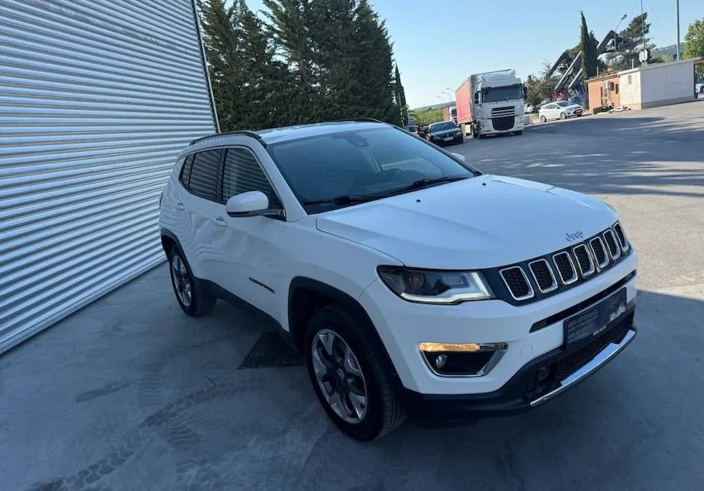 Zunanja slika - Jeep Compass - 2.0 MultiJet 4X4 Limited - 2
