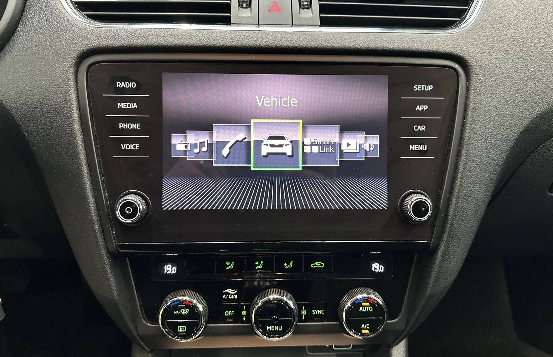 Zunanja slika - Škoda Octavia - Combi 1.6 TDI Family - 18