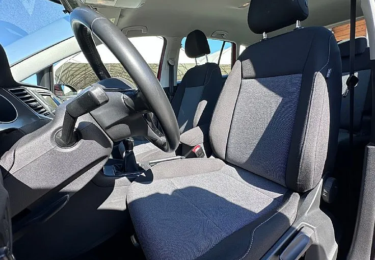 Zunanja slika - Volkswagen Golf - Sportsvan 1.2 TSI BMT °1.LASTNIK°RED. POT. SER. KNJIGA° - 5