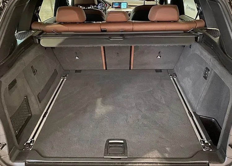 Zunanja slika - BMW X5 - serija : xDrive30d - SLO - 1. LASTNIK - 9