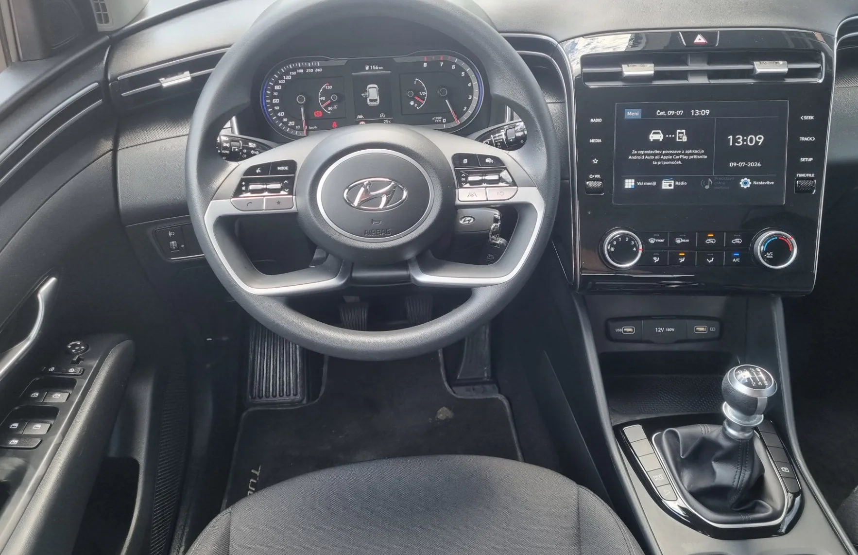 Zunanja slika - Hyundai Tucson - 1.6 TGDi SLOVENSKI + 1. LASTNIK + POTRJENA KNJIGA - 11