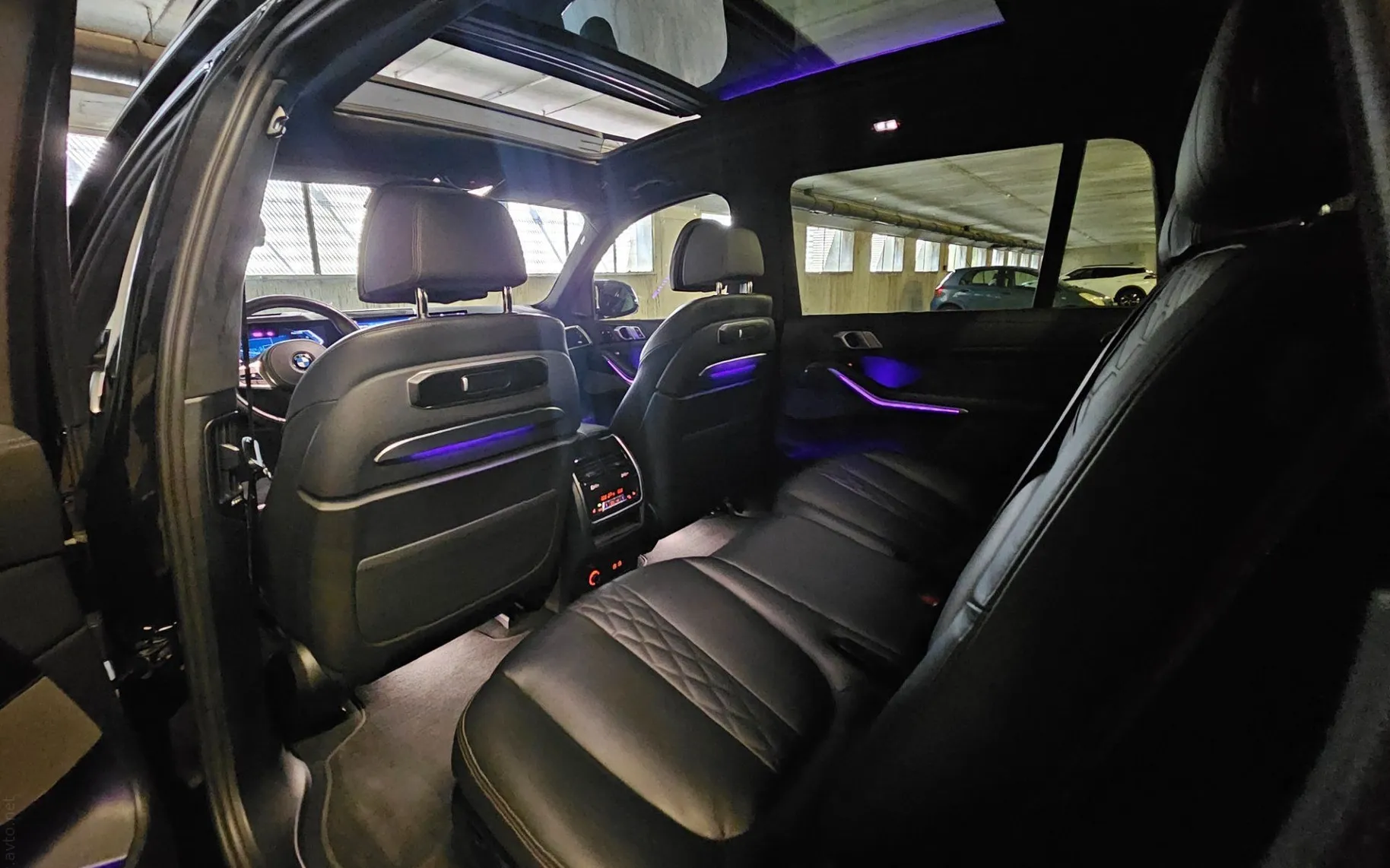 Notranja slika - BMW serija X7: - X7 xDrive M60i |SKY|AIR|PANO|HL-SED|MAX-OPERMA|TOP - 10