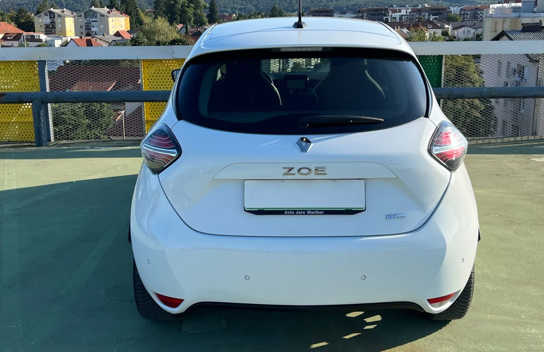 Zunanja slika - Renault Zoe - INTENS R135 LASTNIŠKA BATERIJA V GARANCIJI - 6
