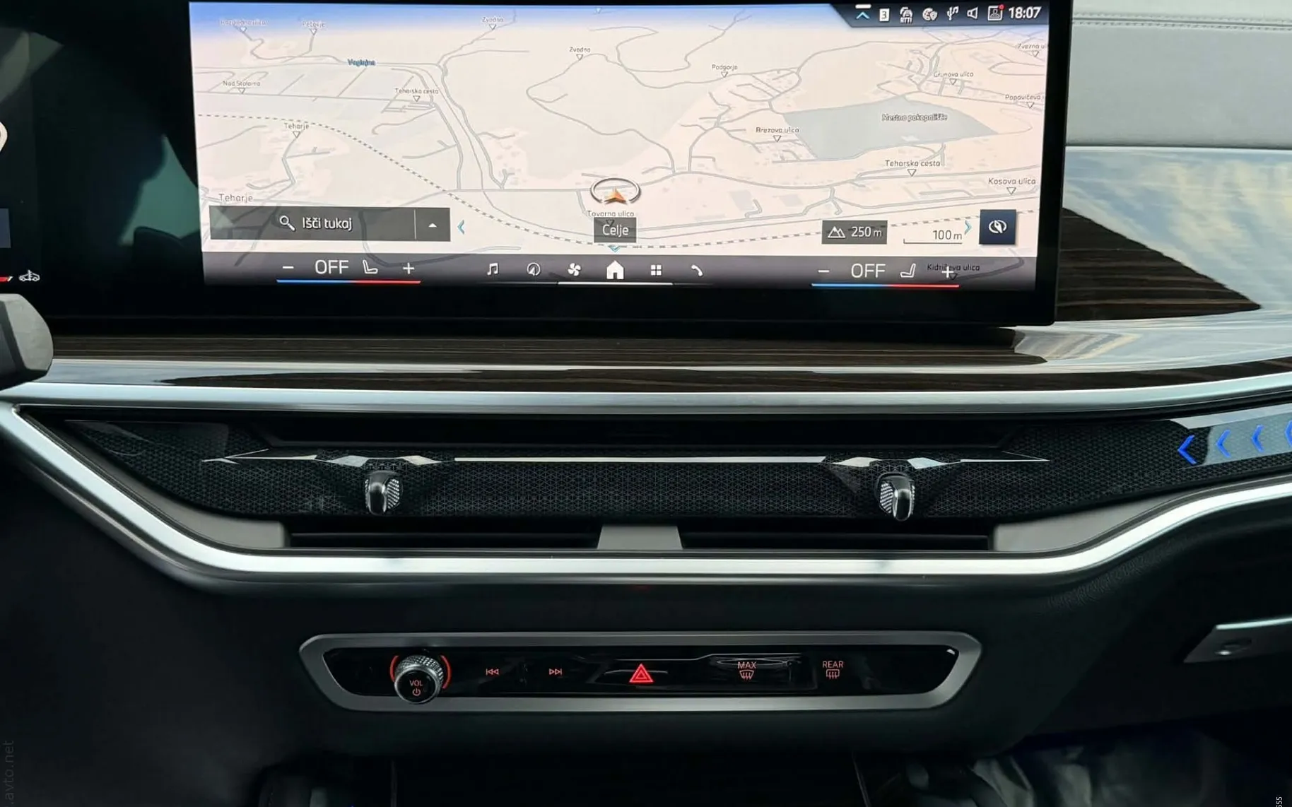Notranja slika - BMW serija X6: - 3.0XD-M PAKET-ZRAČNO-LASER-ACC-KEYLES-360KAMERA- - 11