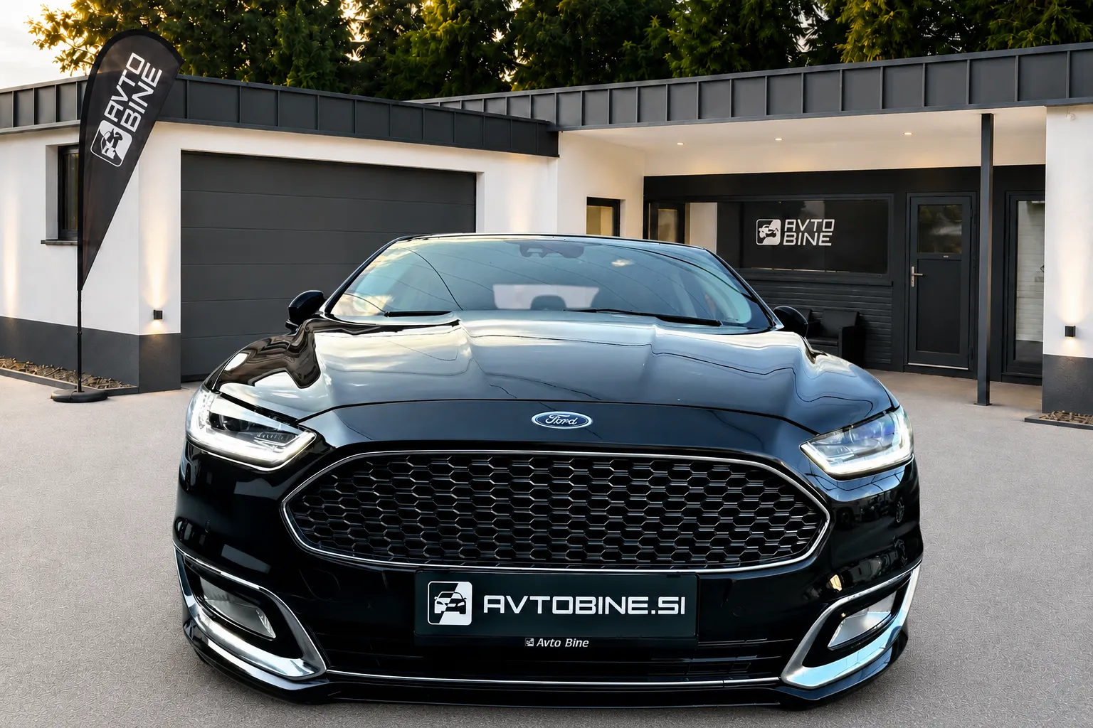 Zunanja slika - Ford Mondeo - 2.0 TDCi VIGNALE+LIMO+LED+NAVI+KAMER+AVT... - 2