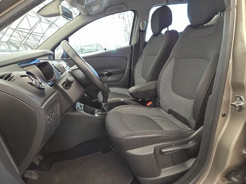 Zunanja slika - Renault Captur - dCi 90 Energy Dynamique NAVI SLO.POREKLO - 9
