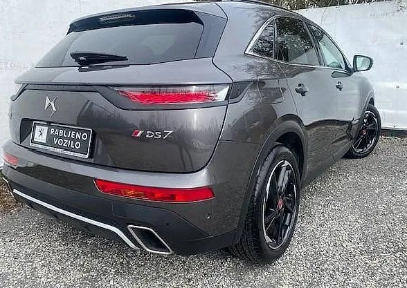 Zunanja slika - DS DS 7 Crossback - 1.6 225 HYPerformace Line+ E-TENSE4X4- FULL OPREMA - 7