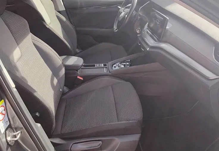 Zunanja slika - Škoda Octavia - Combi 2.0 TDI Ambition -16- - 7