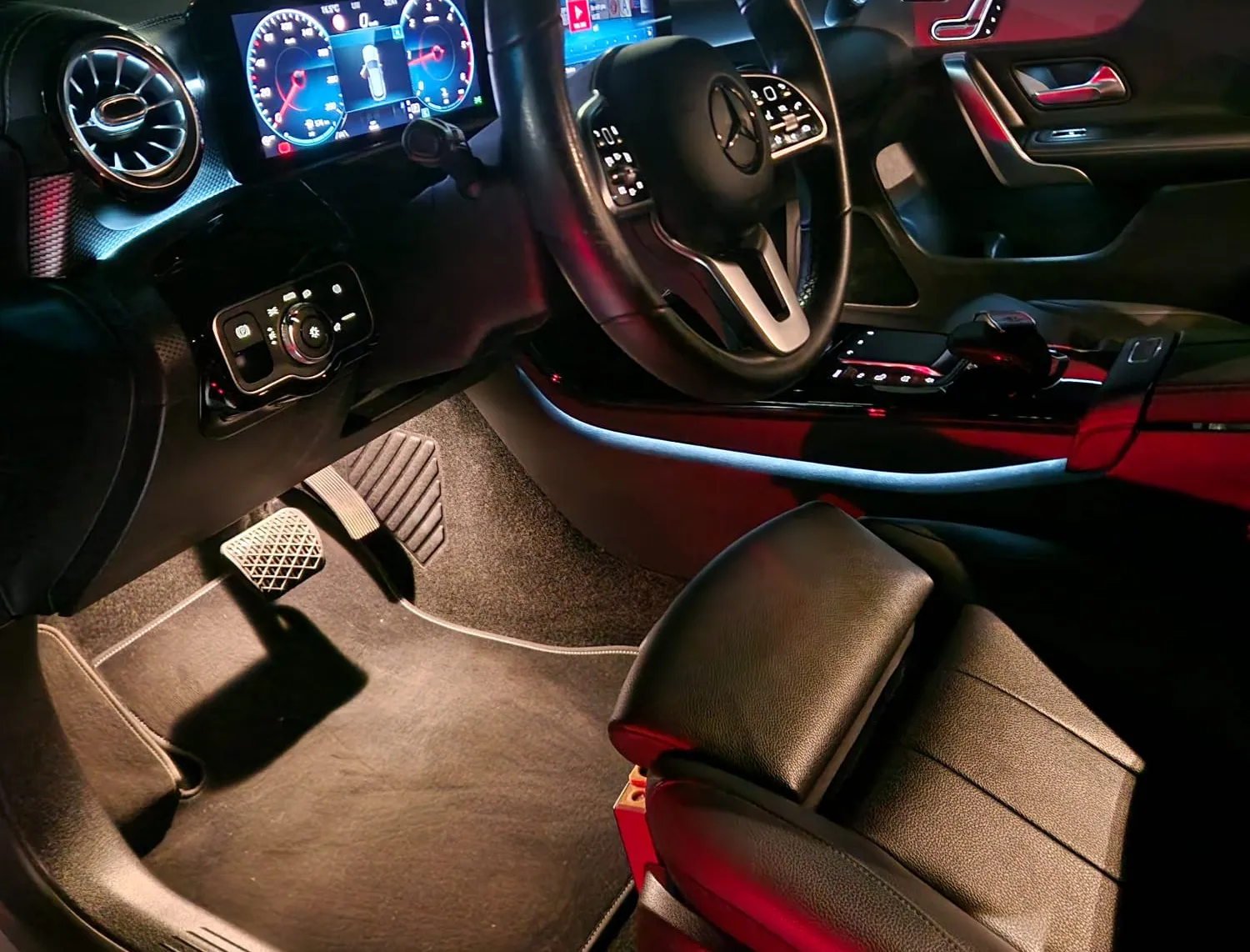 Notranja slika - Mercedes-Benz CLA-Razred - CLA 200 d 4MATIC Shooting Brake Progressive Avt. - 8