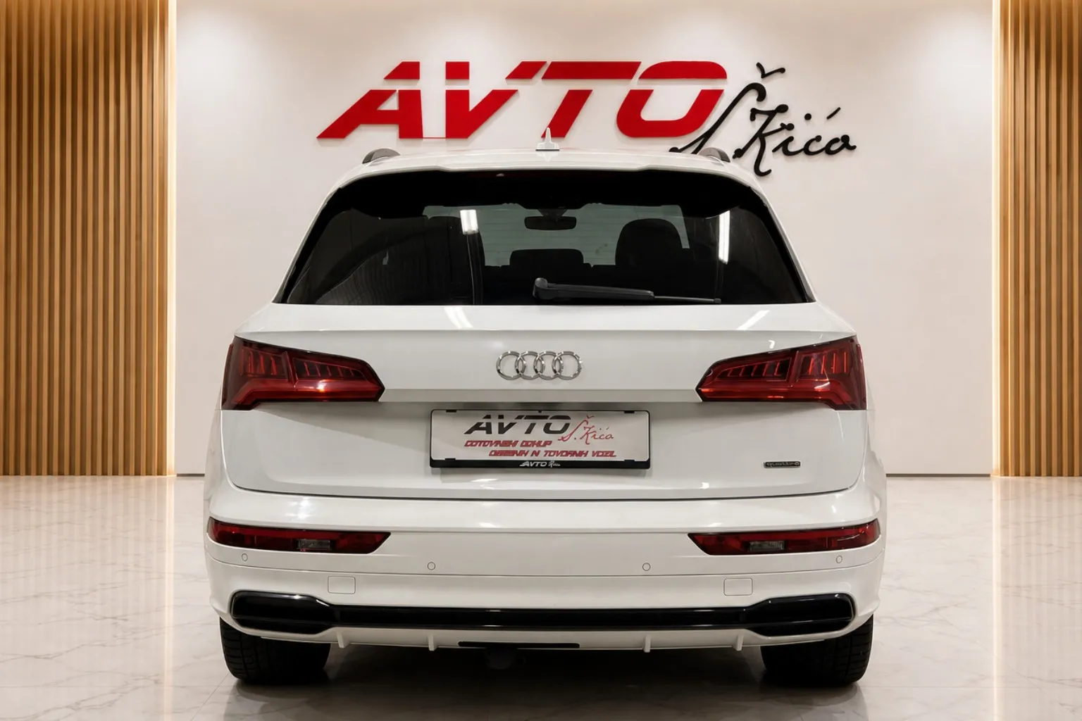 Notranja slika - Audi Q5 - 40 TDI-QUATTRO-S-LINE-VIRTUAL-S-TRONIC-HEAD UP-N.. - 8