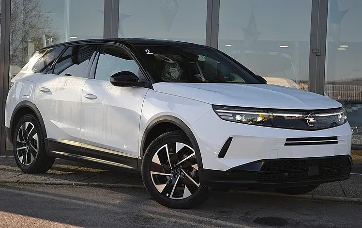 Zunanja slika - Opel Grandland - 1.2 MHEV 100KW TURBO GS DCT - 1