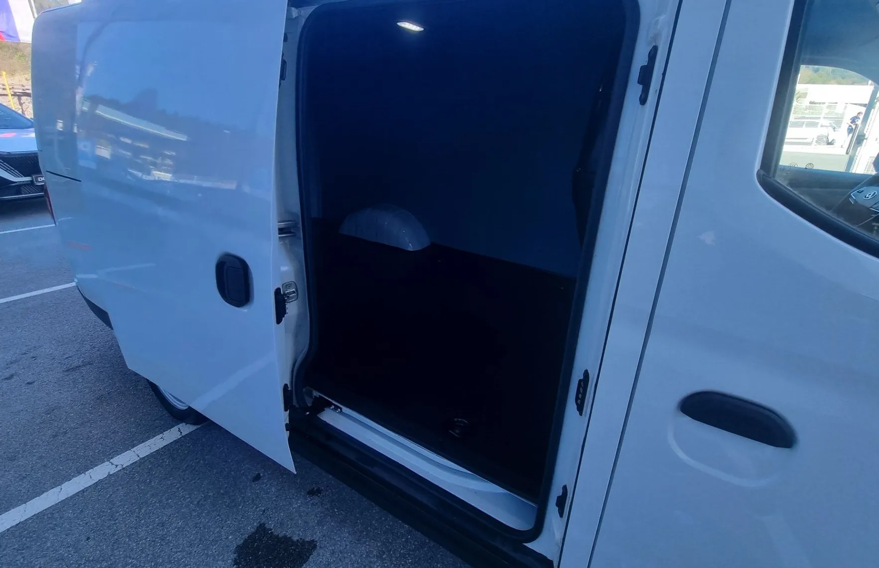 Zunanja slika - MAXUS eDeliver 3 - L2H1 - 11