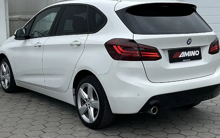 Zunanja slika - BMW Serija 2 - Active Tourer: 216i-LED-PDC-TEMPOMAT-SLO POREKLO-ALU17 - 4