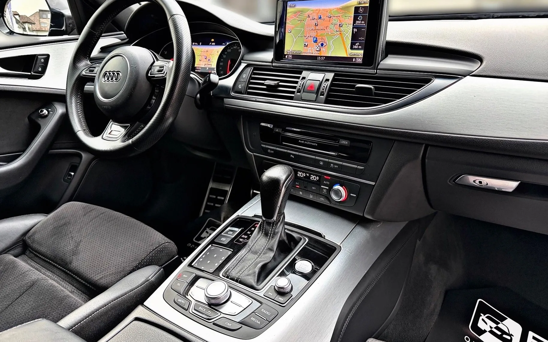 Notranja slika - Audi A6 - 2.0 TDI S TRONIC•LIMO•S LINE•MATRIX•ACC•NAVI... - 18
