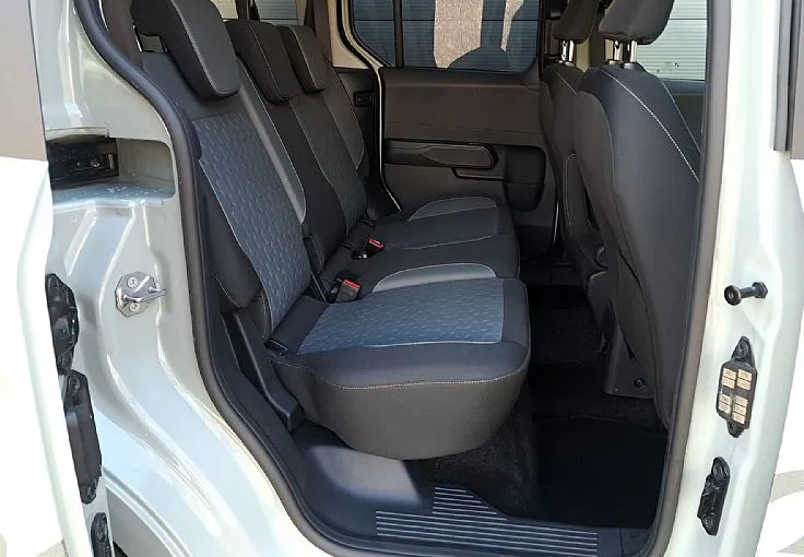 Zunanja slika - Ford Tourneo - Courier TITANIUM-1.0 EcoBoost. Kamera-RADAR-SLO. - 9