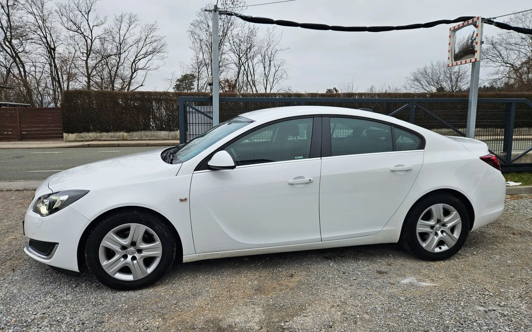 Zunanja slika - Opel Insignia - 2.0 CDTI 125KW  SLO  SAMO 135000KM  LED... - 6