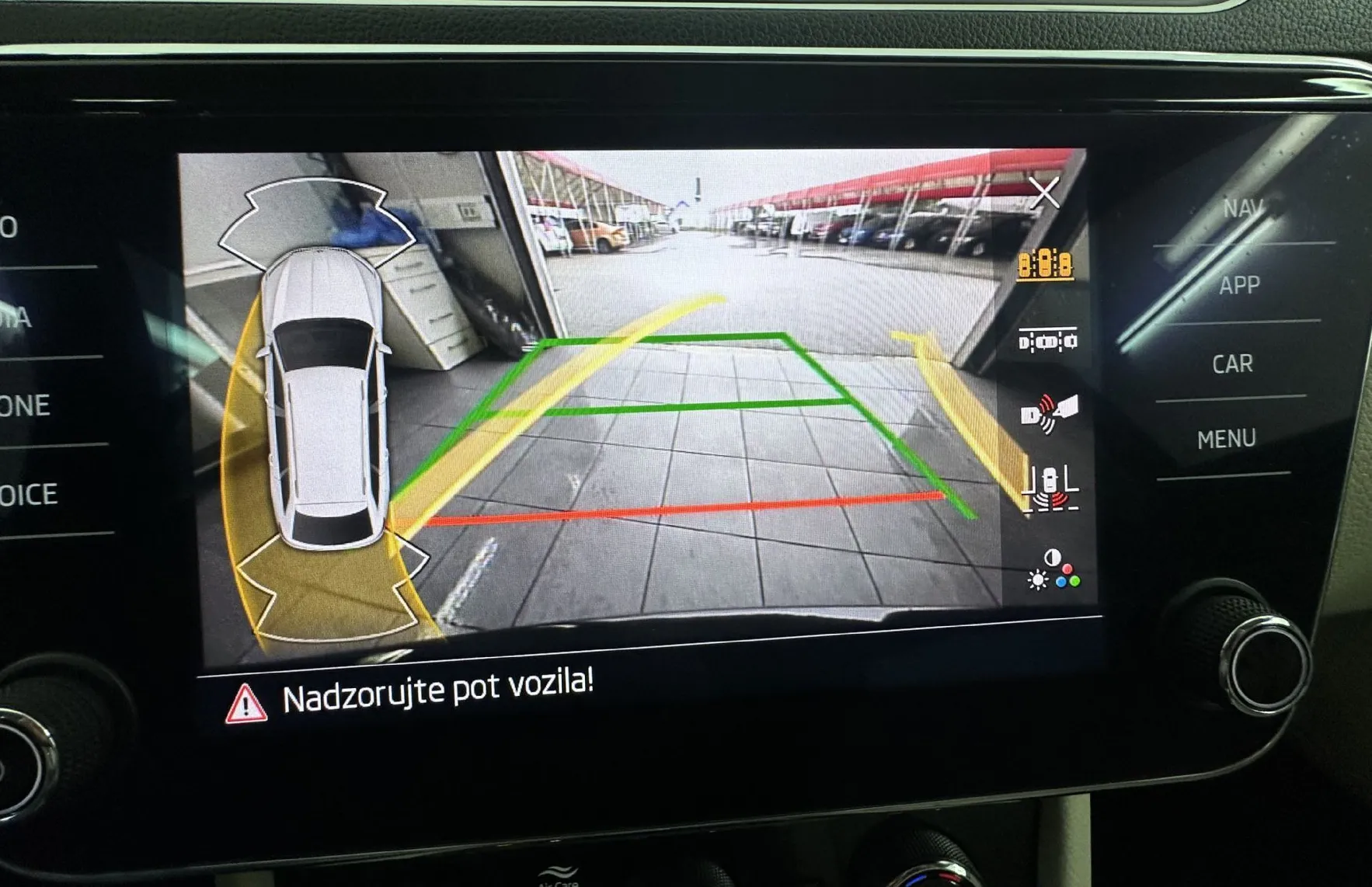 Zunanja slika - Škoda Superb - 1.4 TSI PHEV Style DSG.NEMŠKA+4ALU.KAM 55 KW ELEKT - 20