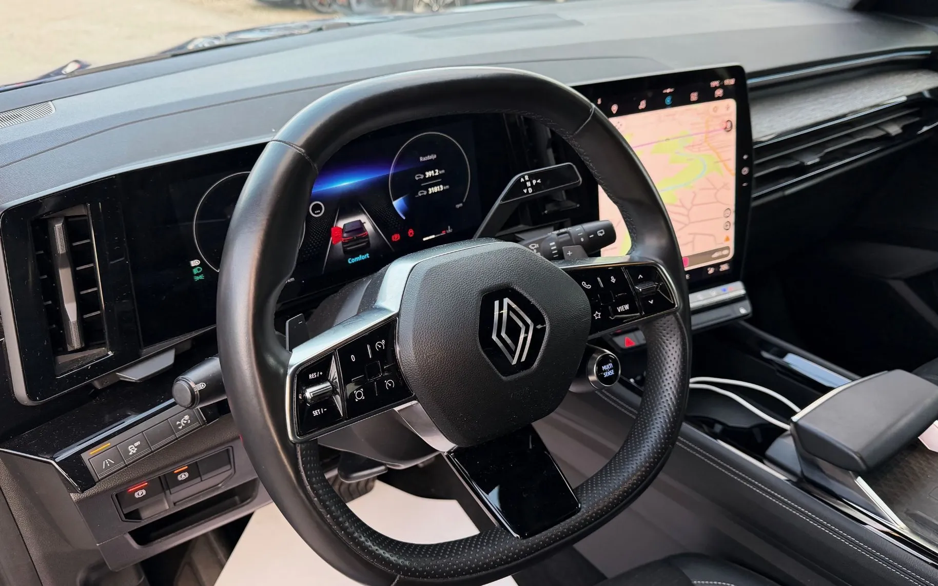Zunanja slika - Renault Austral - 1.3 MHEV TECHNO AUT. 1.LASTNIK SLO.VOZILO FULL LED - 15