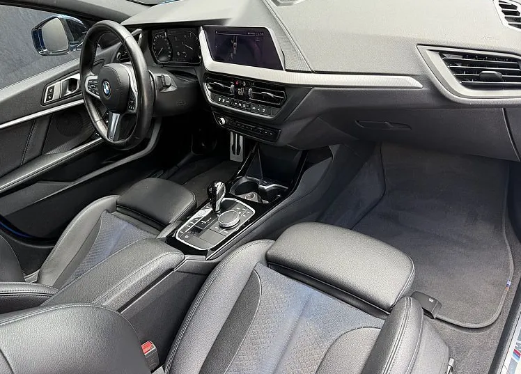 Zunanja slika - BMW Serija 1 - : 116d Avt. M Sport - 9