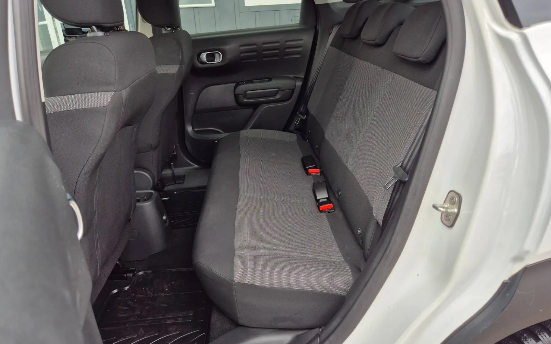 Zunanja slika - Citroën C3 Aircross - FEEL°BLUEHDI°LED°2.LAST°NAVI°PDC°TOUCH°LANE ASSI.. - 15