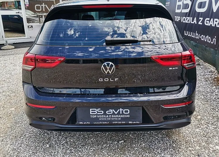 Zunanja slika - VW Golf - 1.5 TSI Life 96  130   FULLED-ALU-NAVI-GR.SEDEŽEV - 6