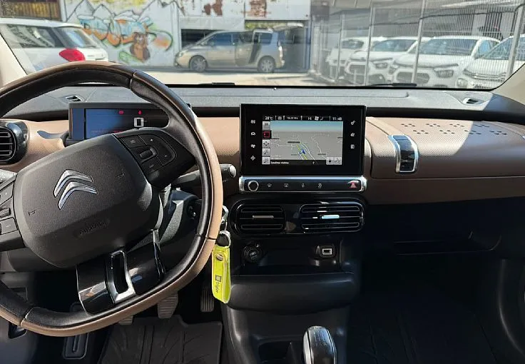 Zunanja slika - Citroën C4 Cactus - 1.6 BlueHDi Shine - VELIKI SERVIS - 6
