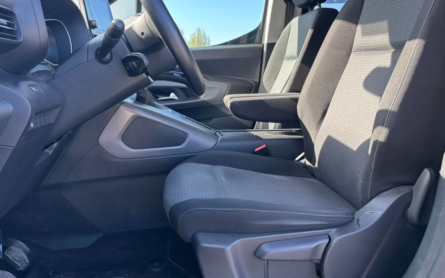 Zunanja slika - Toyota Proace - City Verso 1.2 SLO-1.LAST.-PDC-KAMERA-TEMPOMAT - 6