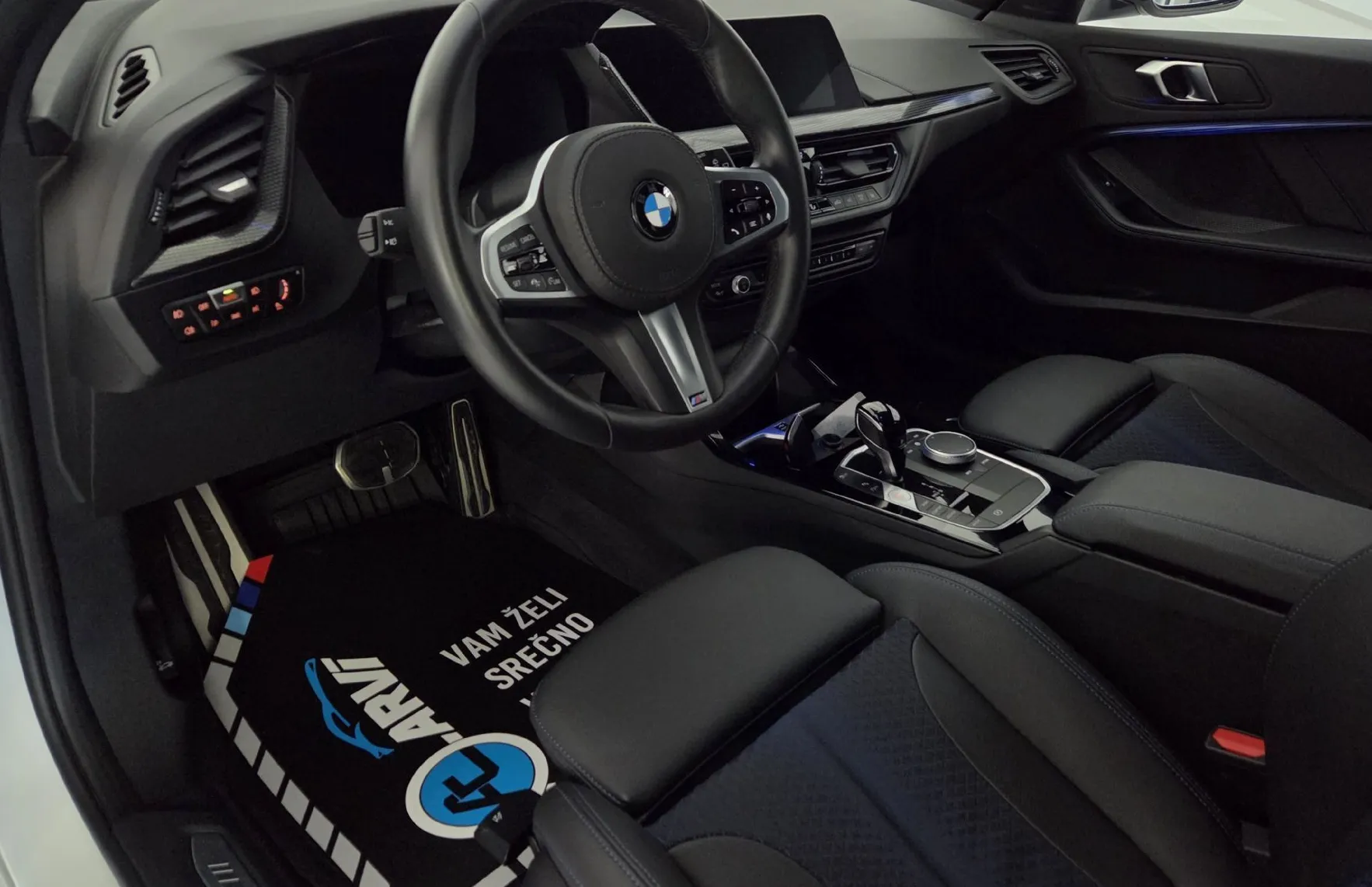 Zunanja slika - BMW Serija 1 - : 118i M Sport-ADAPT.LED-PDC-TEMP - 9