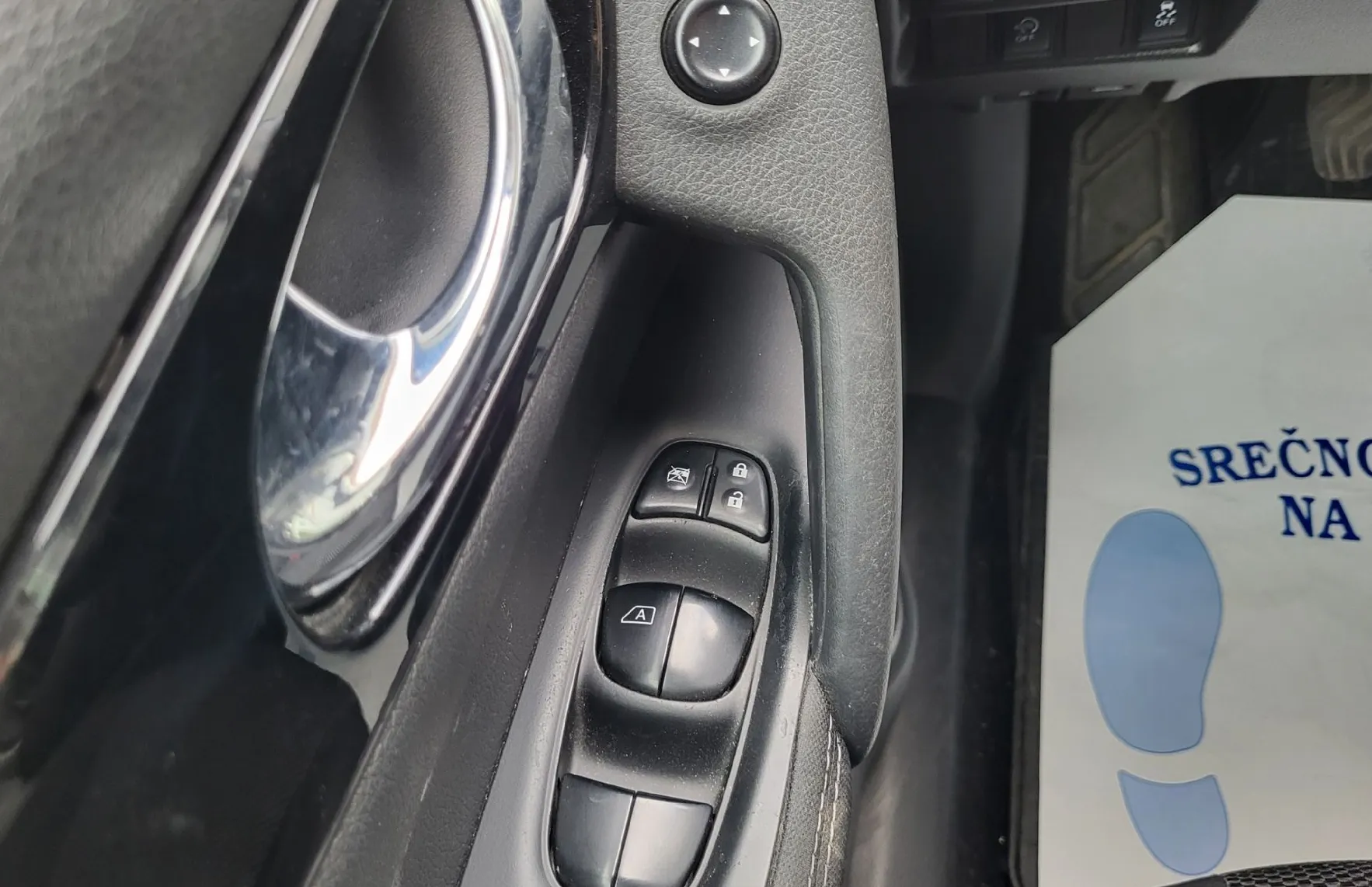 Zunanja slika - Nissan Qashqai - 1.5 DCI 360 navi-pdc-kamera-alu-acc-tempom-servis - 15