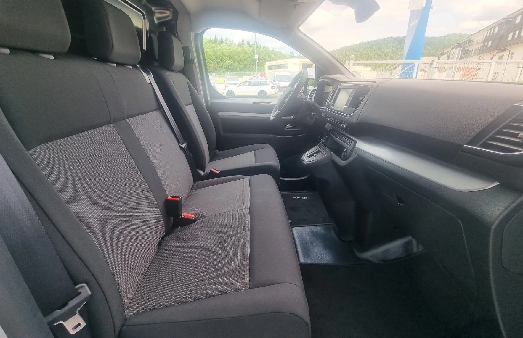 Zunanja slika - Opel Vivaro - EV 100KW L2 - 12