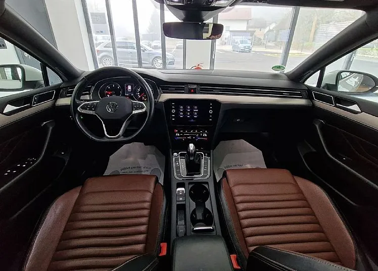 Zunanja slika - VW Passat - Variant 2.0 TDI SCR DSG Elegance - 9