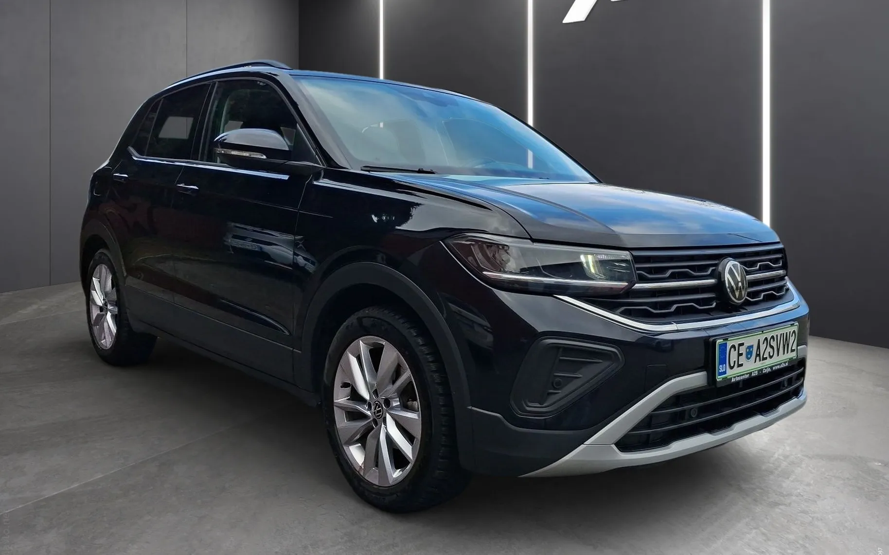 Zunanja slika - Volkswagen T-Cross - 1.0 TSI 4ALL 115KM - 2